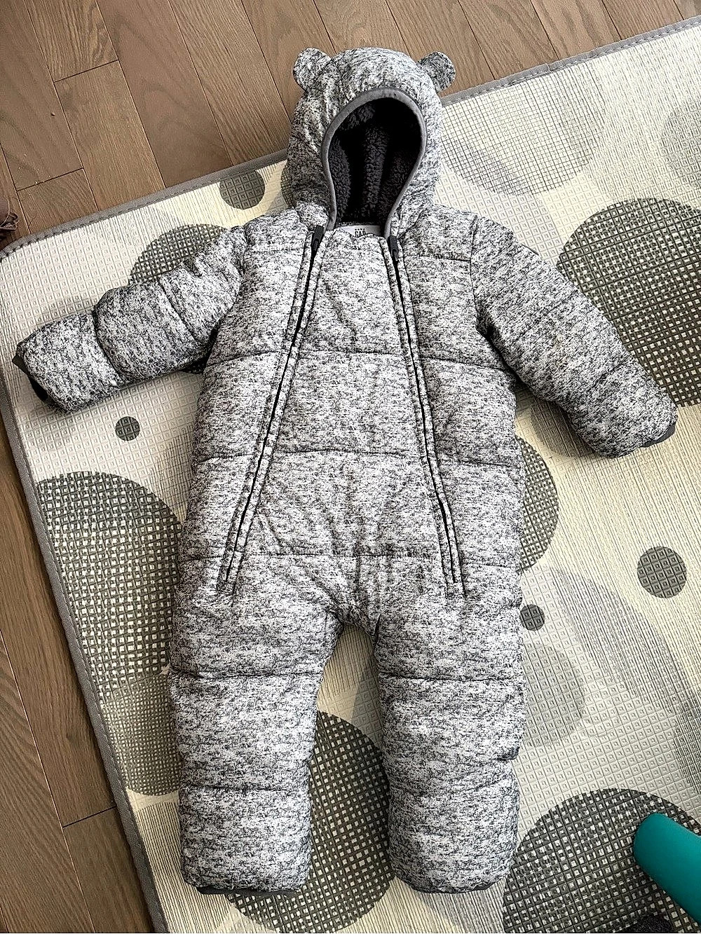 Gap P.U.R.E. Baby Snowsuit in Gray
